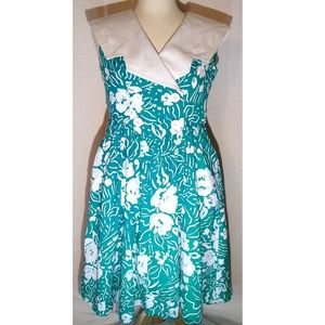 Robbie Bee Petite Vintage Collared Floral Dress